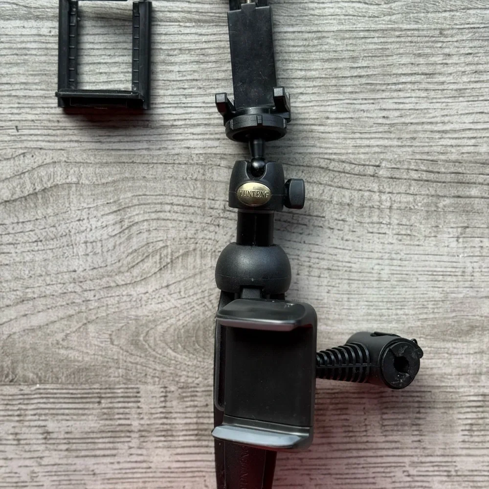 (3) Three Piece Cellphone Tripod Set